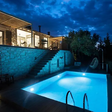 Caragol Point Boutique Homes