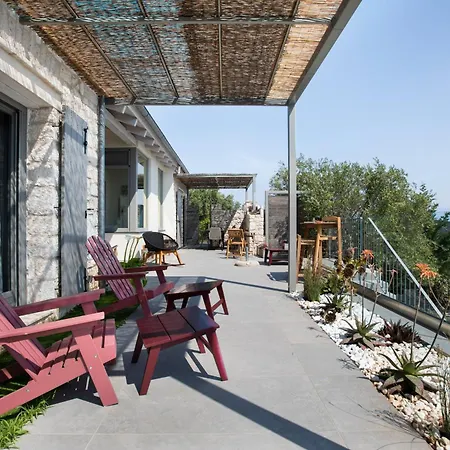 Caragol Point Boutique Homes