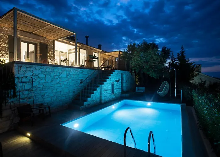 Caragol Point Boutique Homes